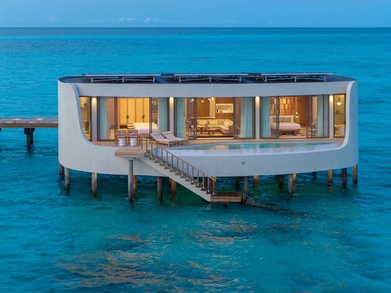 Centara Grand Lagoon Maldives
