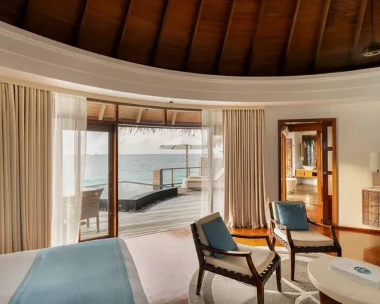 Constance Halaveli Maldives — photo 43