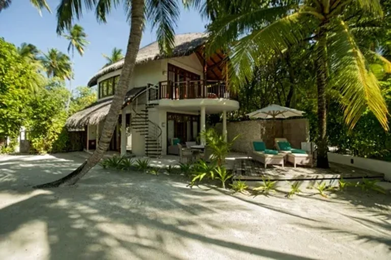 Constance Halaveli Maldives — photo 53