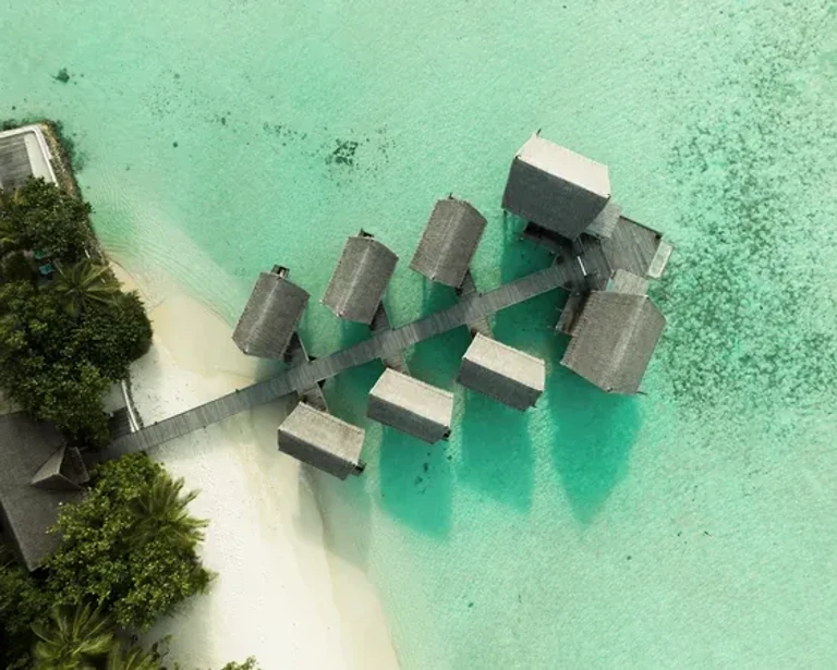 Constance Moofushi - All Inclusive — photo 12