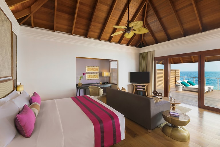 Dusit Thani Maldives — photo 23