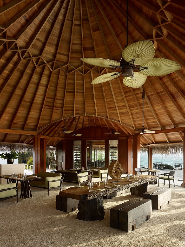 Dusit Thani Maldives — photo 36