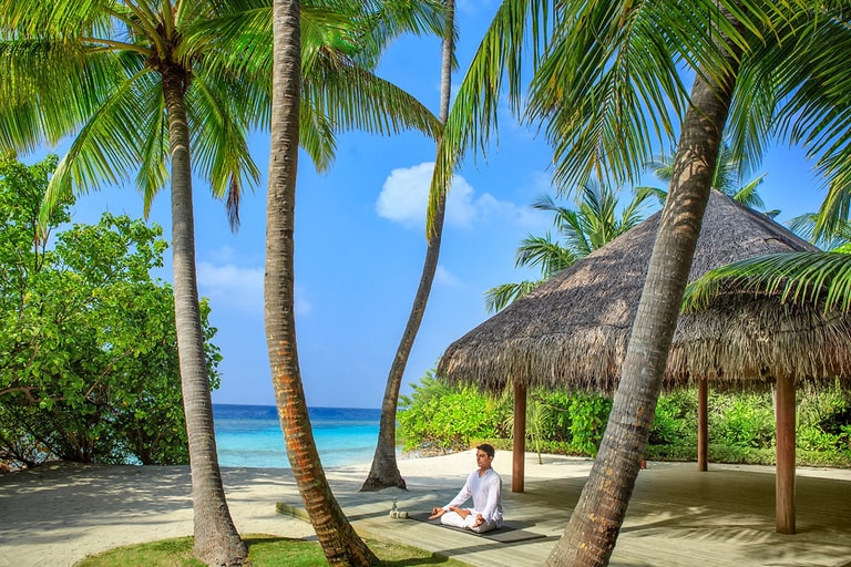 Dusit Thani Maldives — photo 42