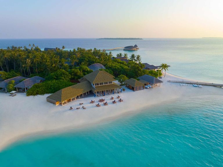Emerald Faarufushi Resort & Spa – Deluxe All Inclusive — hero