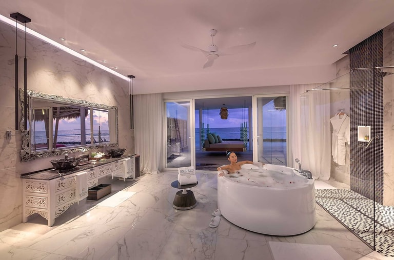 Emerald Maldives Resort & Spa - Deluxe All Inclusive — photo 33