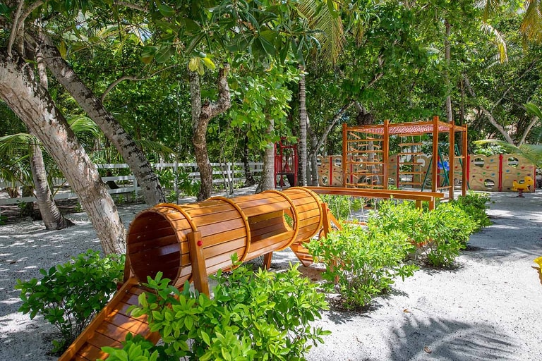 Emerald Maldives Resort & Spa - Deluxe All Inclusive — photo 39