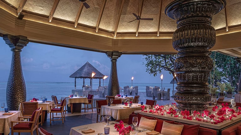 Four Seasons Resort Maldives at Kuda Huraa — photo 4