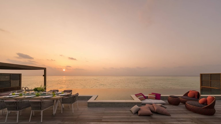 Four Seasons Resort Maldives at Kuda Huraa — photo 18
