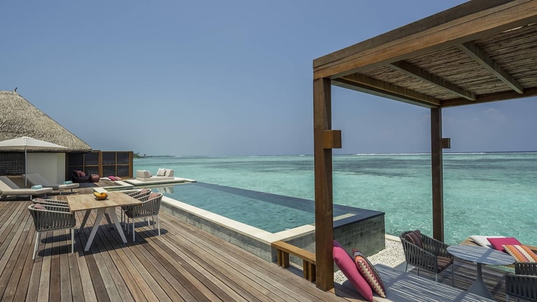 Four Seasons Resort Maldives at Kuda Huraa — photo 20