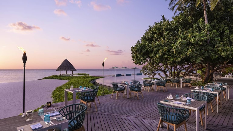 Four Seasons Resort Maldives at Kuda Huraa — photo 26