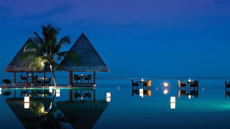 Four Seasons Resort Maldives at Kuda Huraa — photo 27