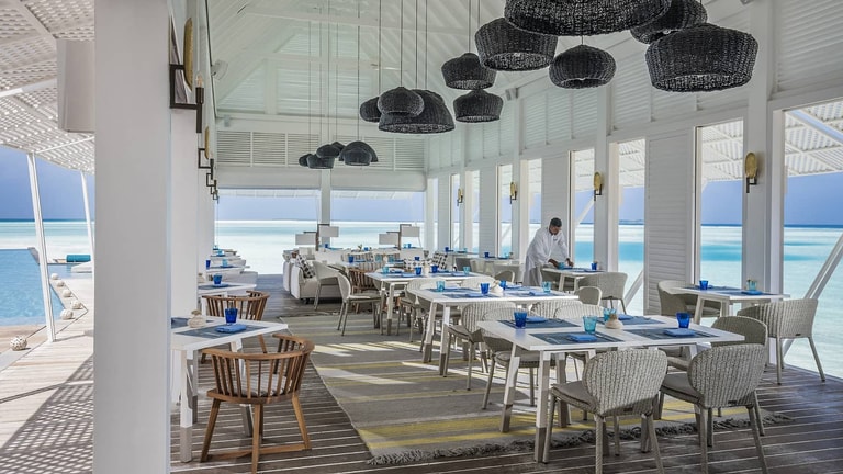 Four Seasons Resort Maldives at Landaa Giraavaru — photo 19