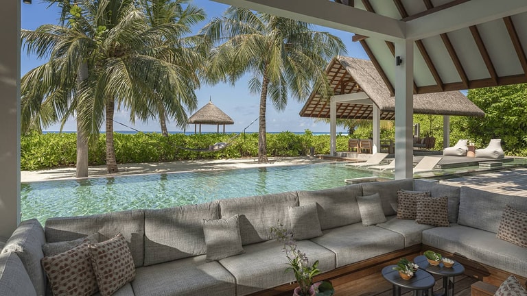 Four Seasons Resort Maldives at Landaa Giraavaru — photo 27