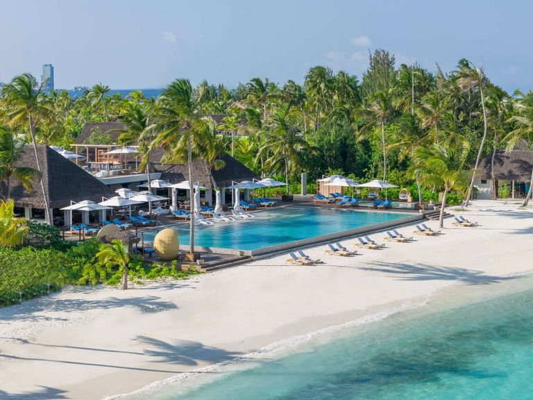 dusitD2 Feydhoo Maldives