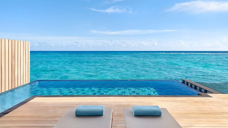 Hilton Maldives Amingiri Resort & Spa — photo 28
