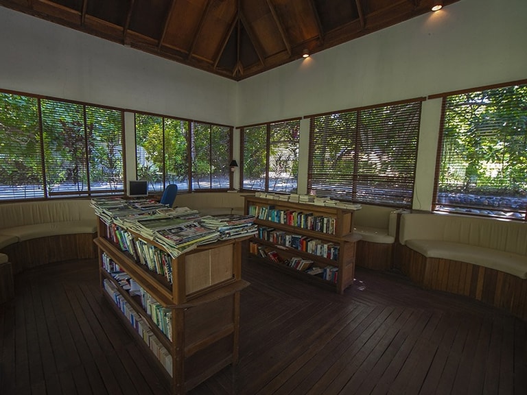 Hondaafushi Island Resort — photo 30
