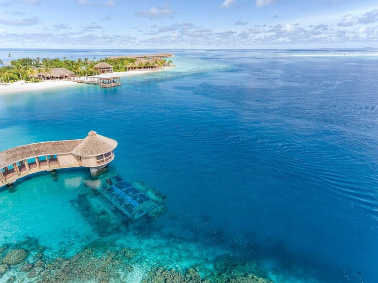 Hurawalhi Island Resort — photo 2