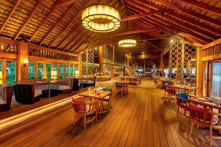 Hurawalhi Island Resort — photo 36
