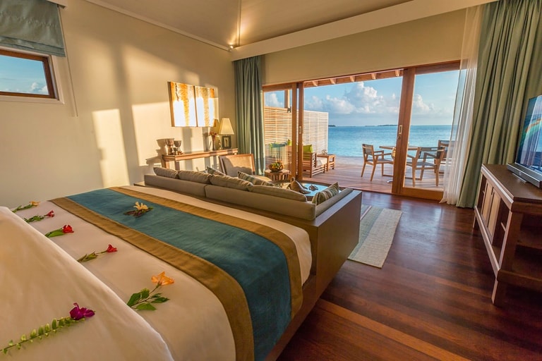 Hurawalhi Island Resort — photo 42