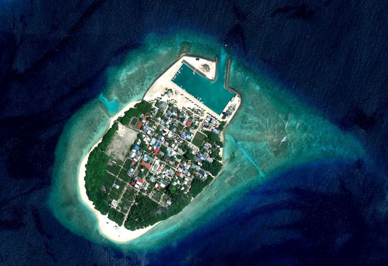 Kamadhoo