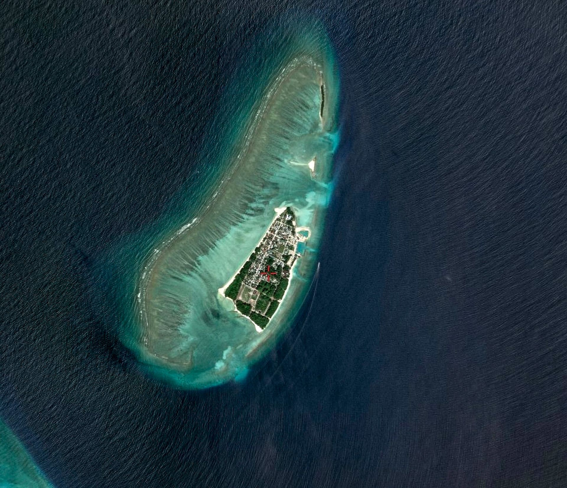 Naivaadhoo