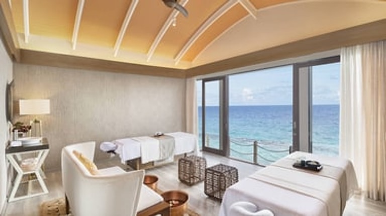 JW Marriott Maldives Resort & Spa — photo 44