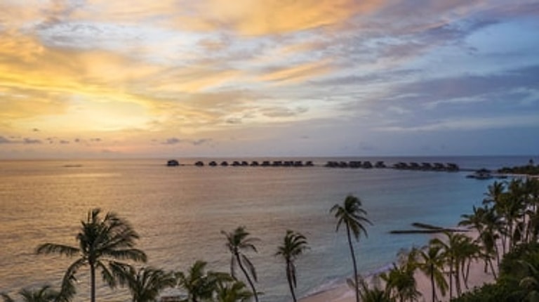 JW Marriott Maldives Resort & Spa — photo 48