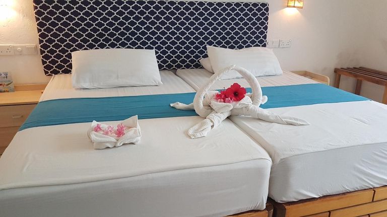 Dream Inn Maldives – Sun Beach Hotel