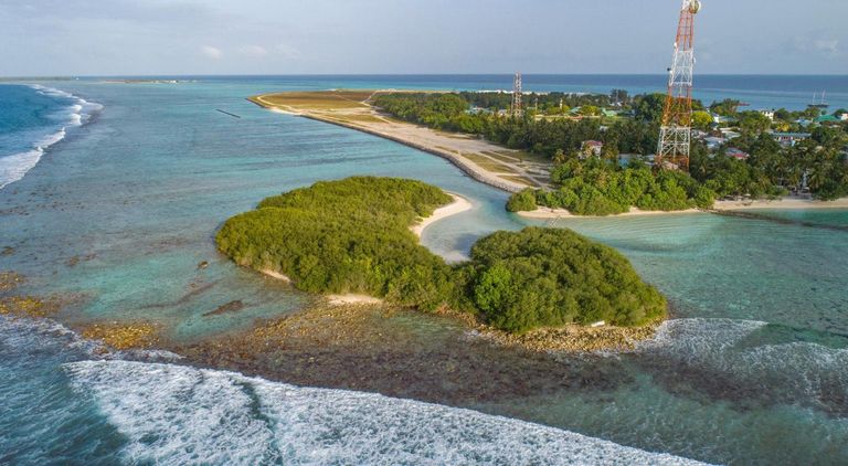 Reef Edge Thulusdhoo