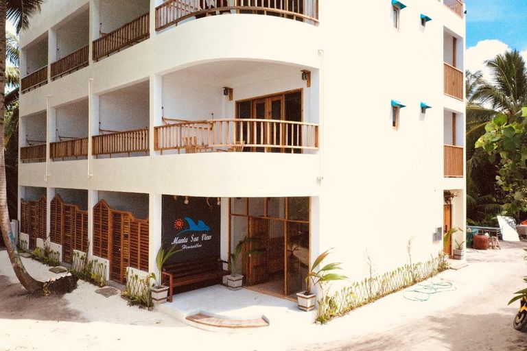 Manta Sea View Himandhoo