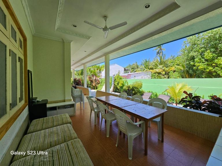 Himandhoo Inn