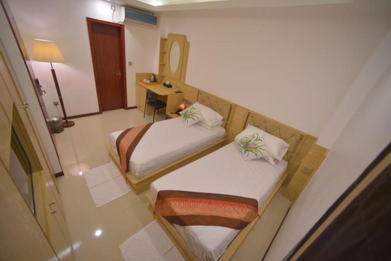 Hathaa Beach Maldives