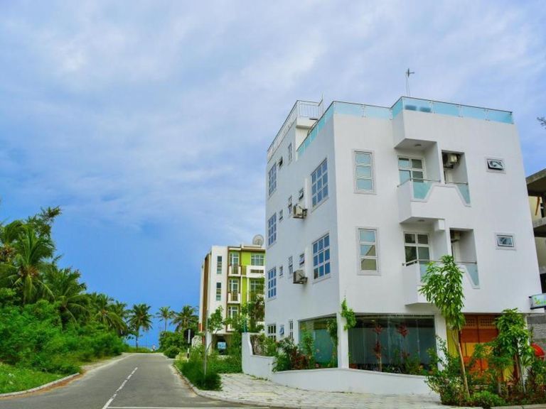 Beach Palace