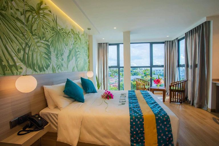Beach Hotel Guraidhoo