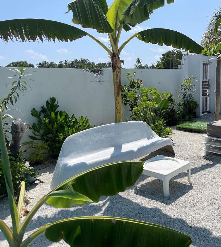 EQ Surf Retreat