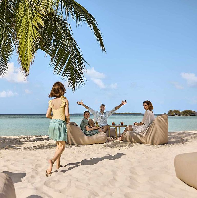 ROBINSON NOONU - All Inclusive