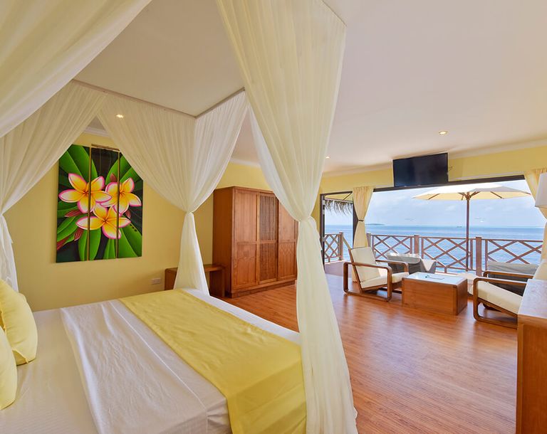 Dreamland The Unique Sea & Lake Resort Spa at Baa Atoll Biosphere Reserve