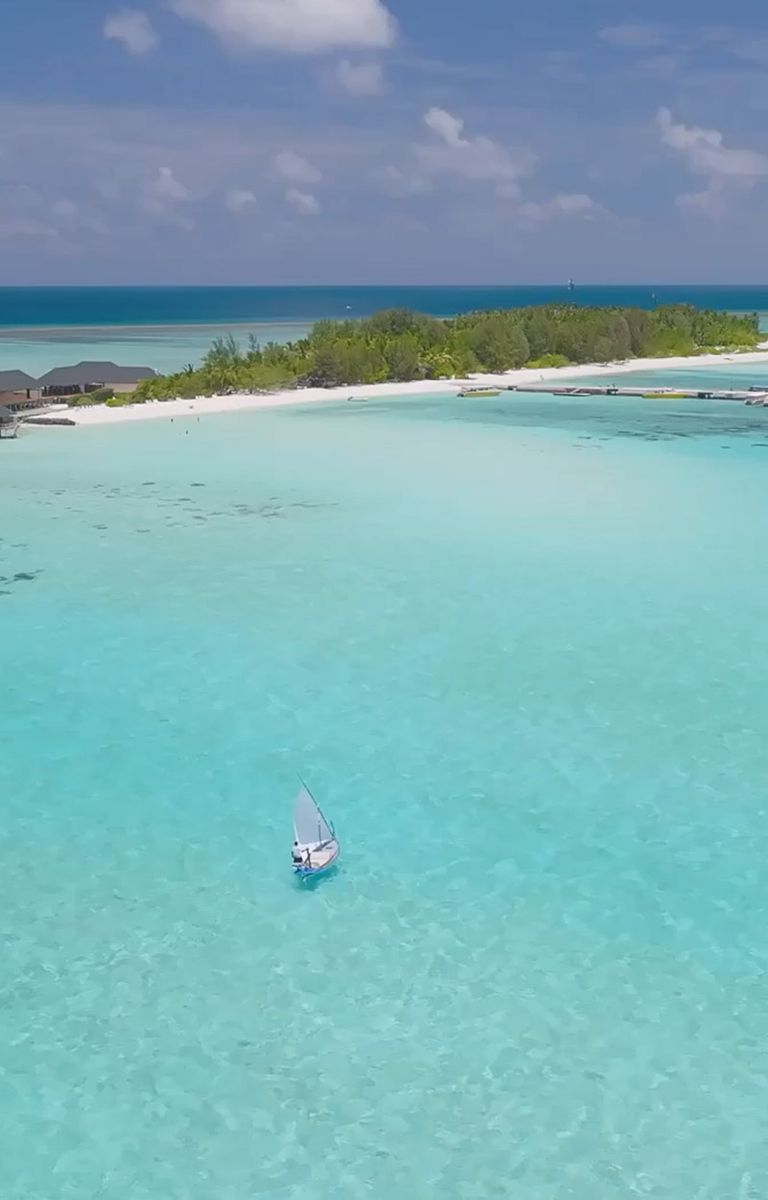 Summer Island Maldives Resort