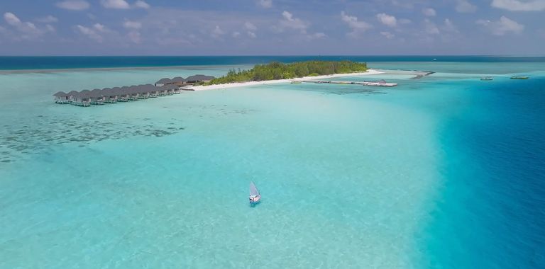 Summer Island Maldives Resort