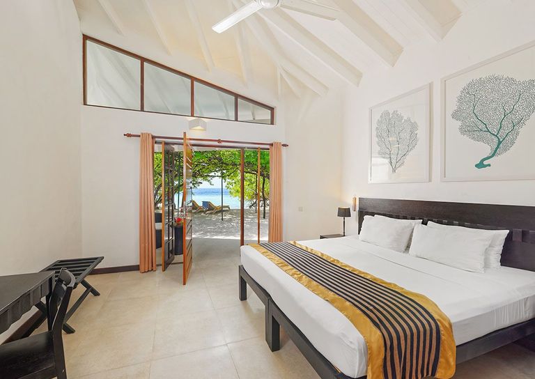 Embudu Village Resort
