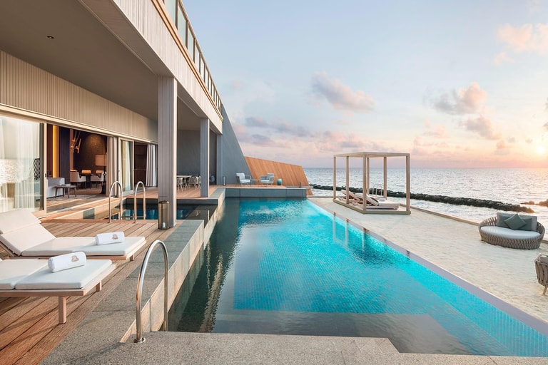 The St. Regis Maldives Vommuli Resort — photo 118