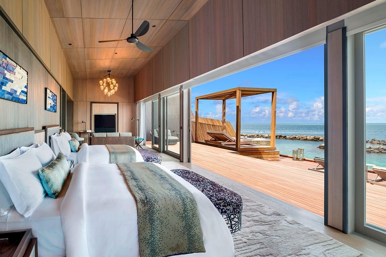 The St. Regis Maldives Vommuli Resort — photo 128