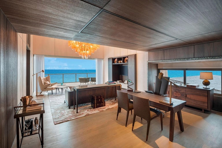 The St. Regis Maldives Vommuli Resort — photo 131