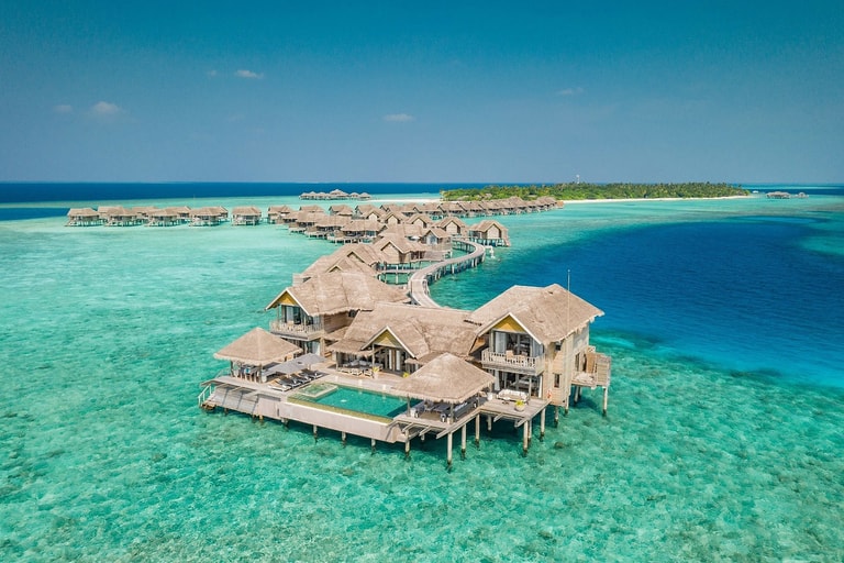Vakkaru Maldives — hero