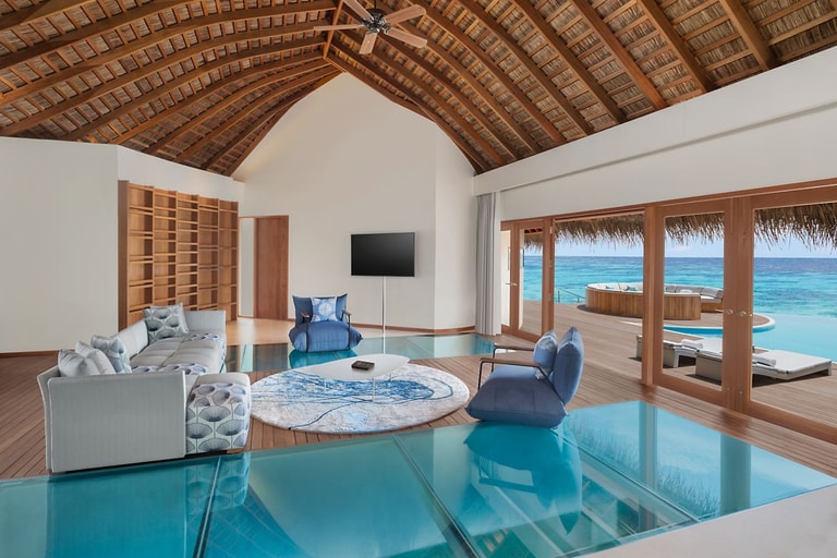 W Maldives — photo 37